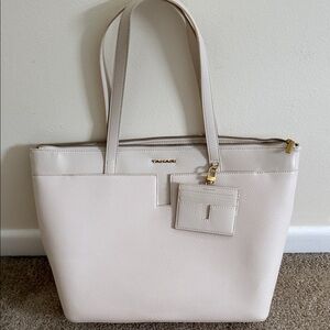 Tahari Cream Pebbled Tote with Card Holder and Gold Hardware